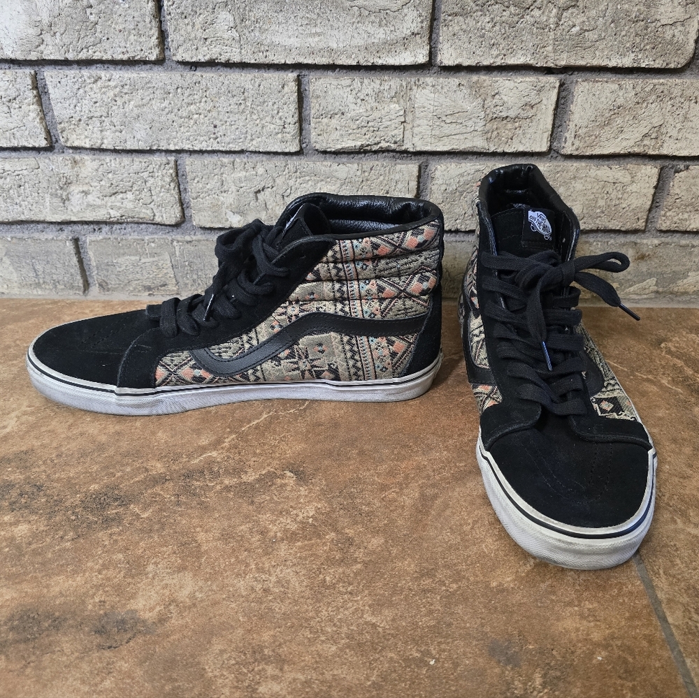 Black Detailed | VANS | High Top Sneaks